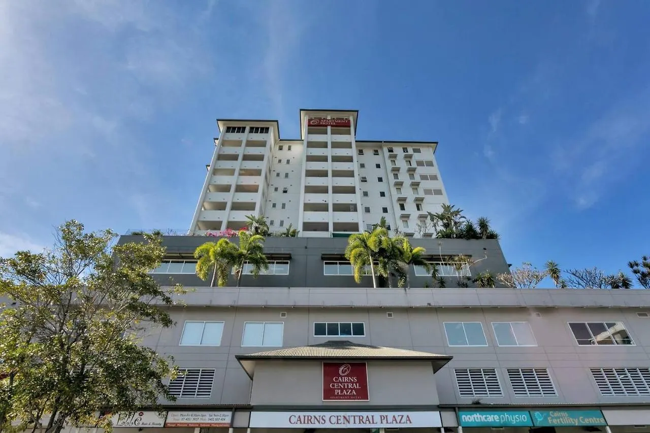 'Central Plaza' Adjacent Apartments With Rooftop Pool Cairns